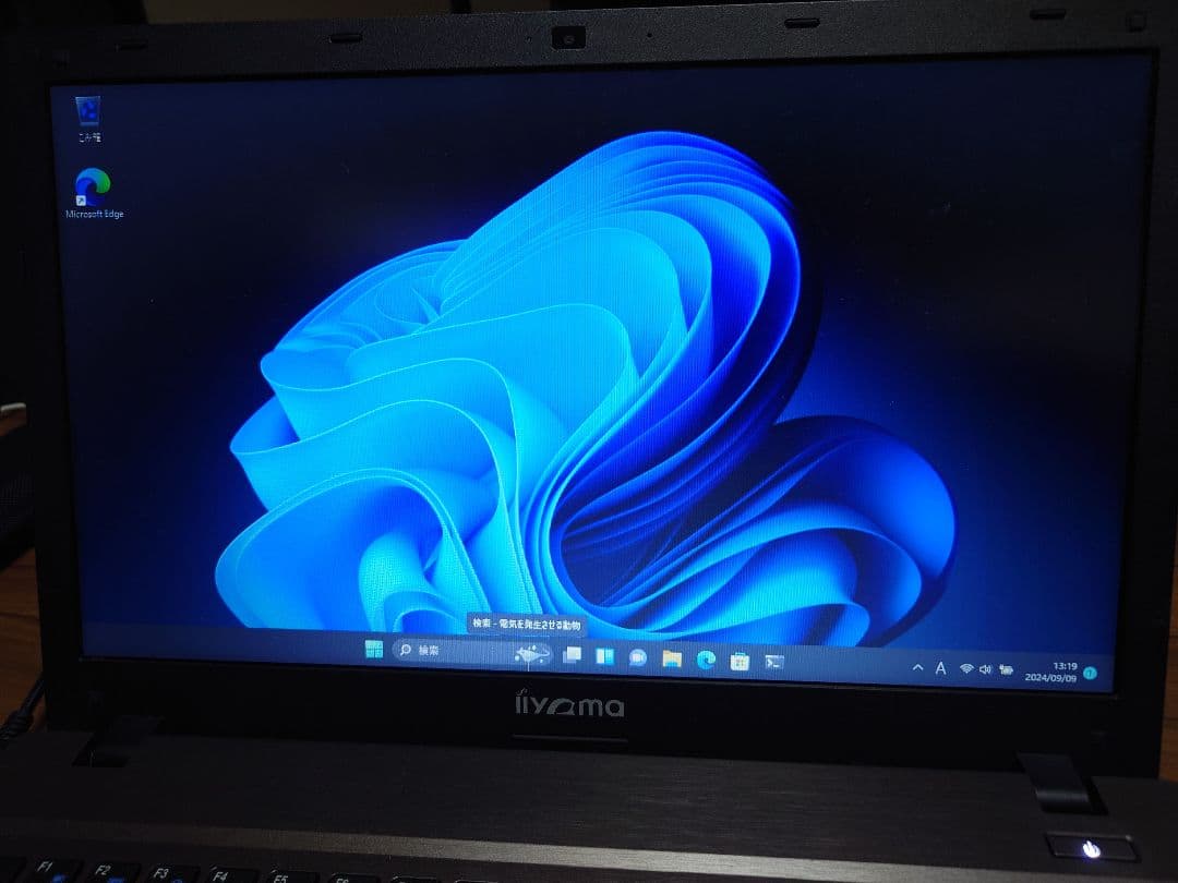 iiyama 15.6インチ ノートPC Windows 11