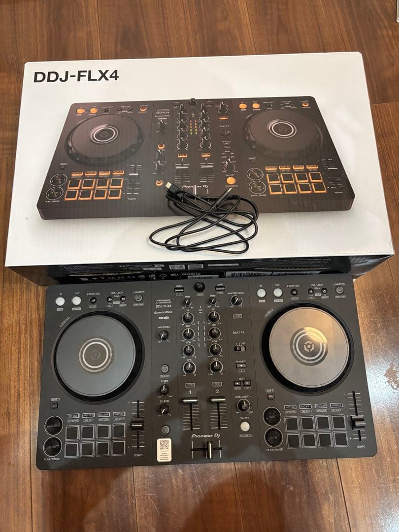 Pioneer DJ DDJ-FLX4 コントローラー おまけ付き Pioneer DJ DDJ-FLX4 コントローラー おまけ付き