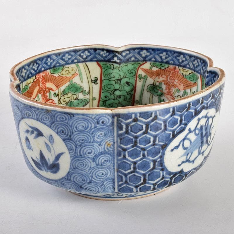 九谷焼　大聖寺伊万里　奇玉宝鼎之珍　色絵　木瓜形菓子鉢　時代箱付　V　R5037