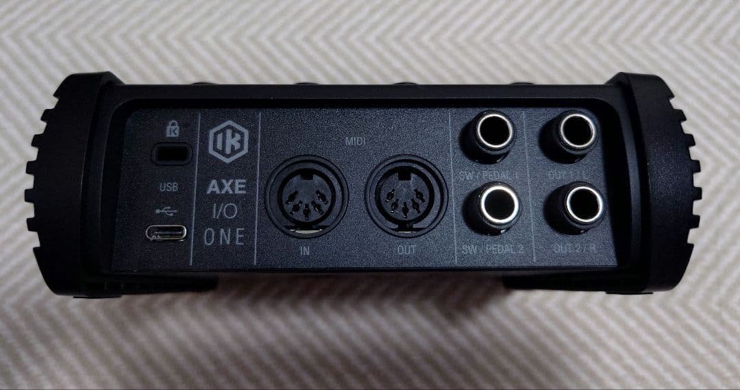IK Multimedia AXE I/O One 製品登録解除済み