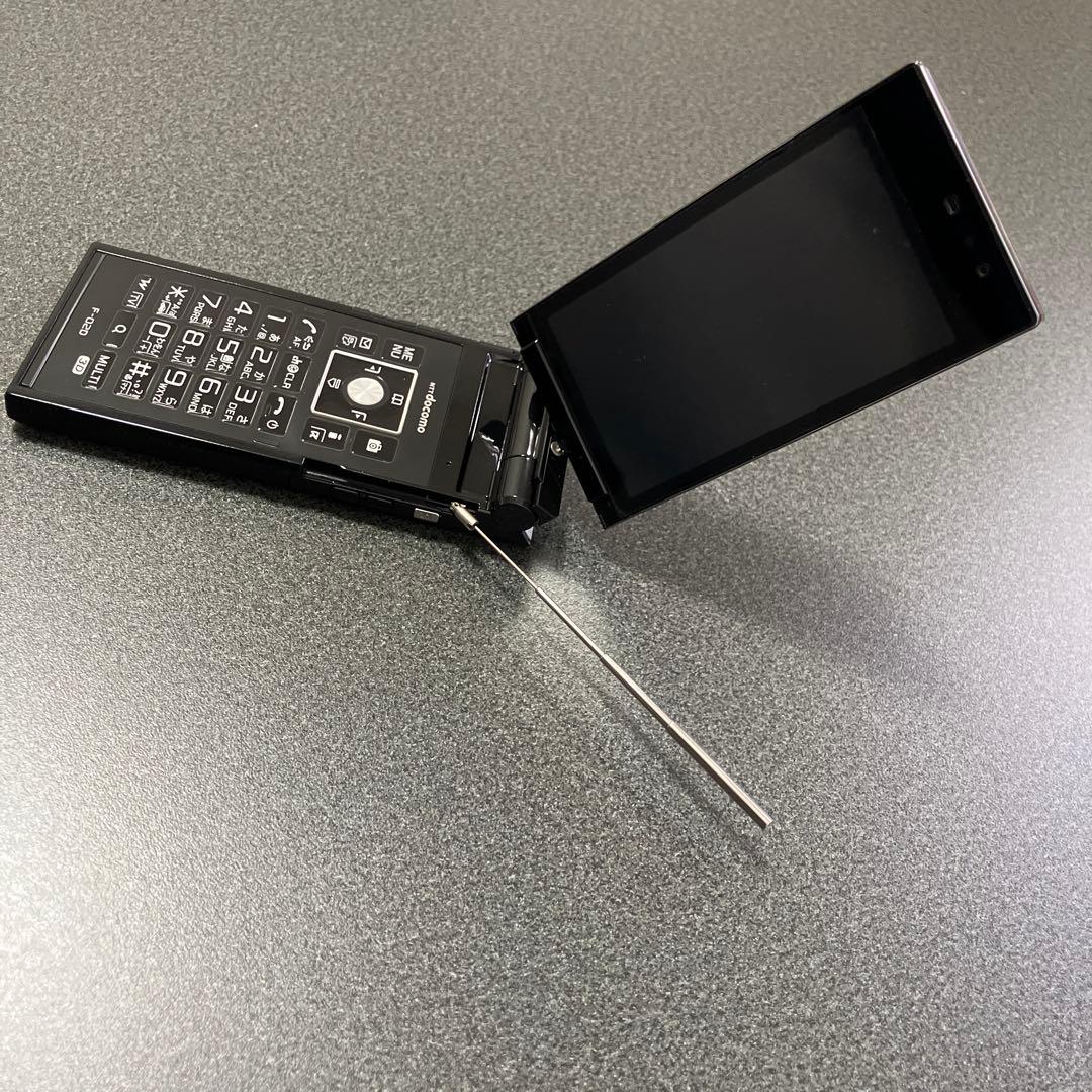 携帯電話　docomo F-02Dブラック 未使用品(ジャンク品扱い)