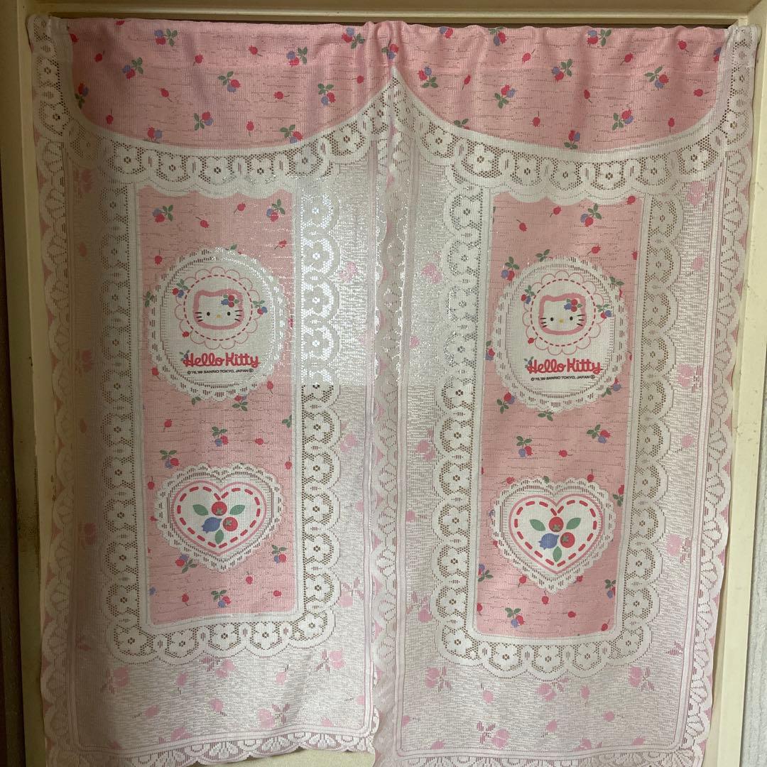 サンリオハローキティレースのれんレトロ