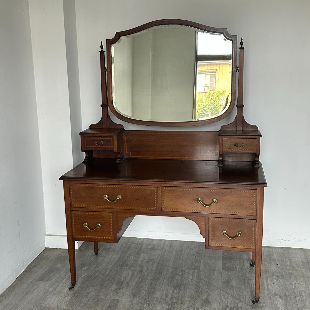 イギリス アンティーク家具 ドレッシングチェスト 鏡台 1930年頃 804A ☆在庫一掃セール☆ イギリス アンティーク家具 ドレッシングチェスト