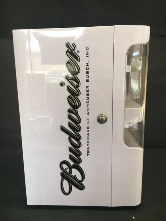 希少 Budweiser(バドワイザー) ミニ自動販売機型冷蔵庫