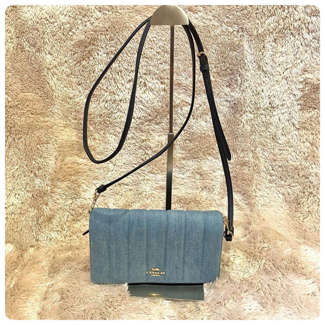 ほぼ未使用✨　コーチ　アンナ フォルドオーバー クロスボディ クラッチバッグ