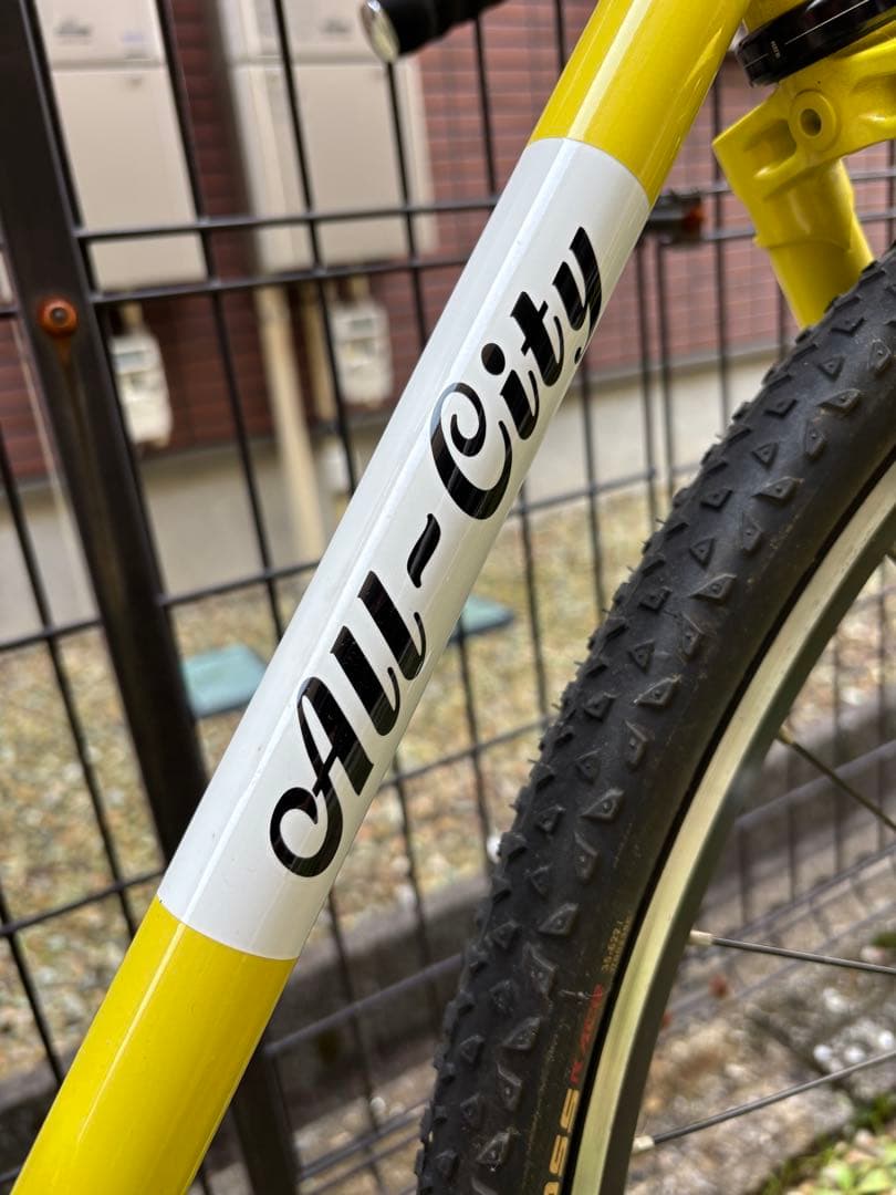 1/4まで値引き中　引取優遇　ALL CITY マッチョマン　グラベルロード