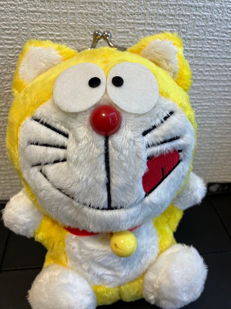 元祖ドラえもん　耳付き　黄色い　ぬいぐるみ調　がま口　財布　ポシェット　ミニドラ