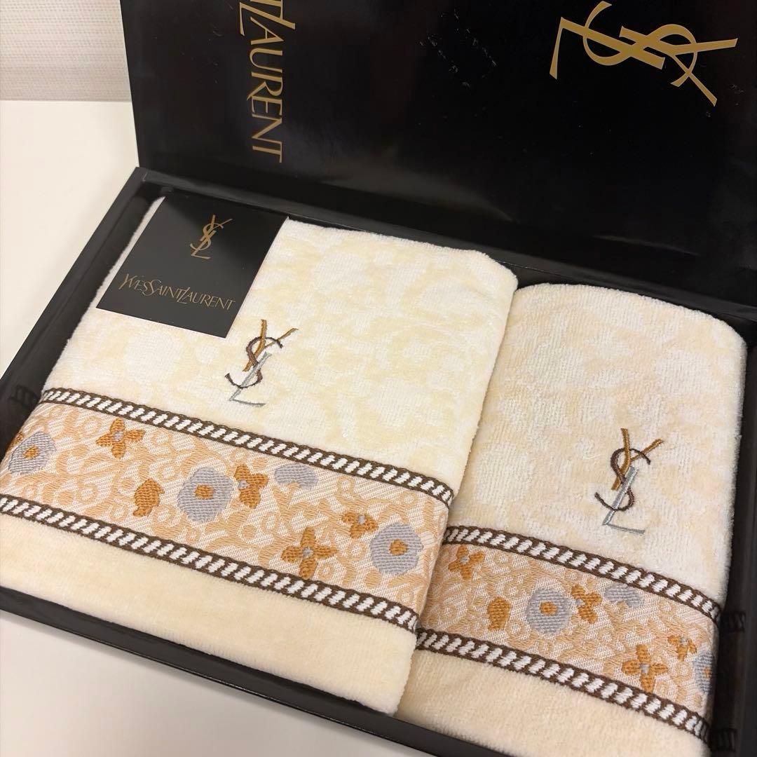 イヴサンローラン フェイスタオル&ウォッシュタオル - メルカリ