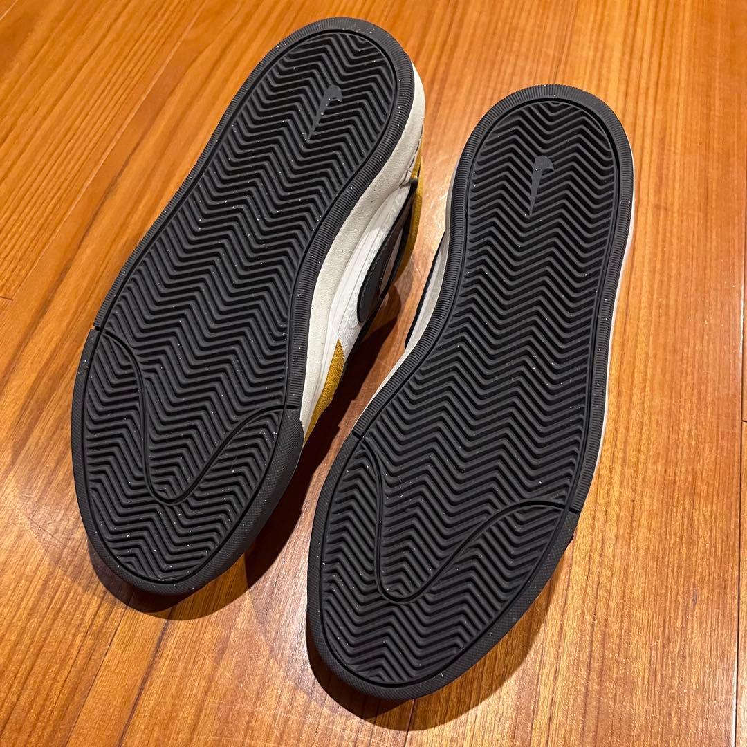 【超美品】Nike SB React Leo 28cm