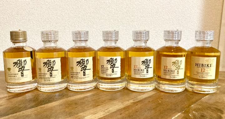 サントリーウイスキー響ミニボトル