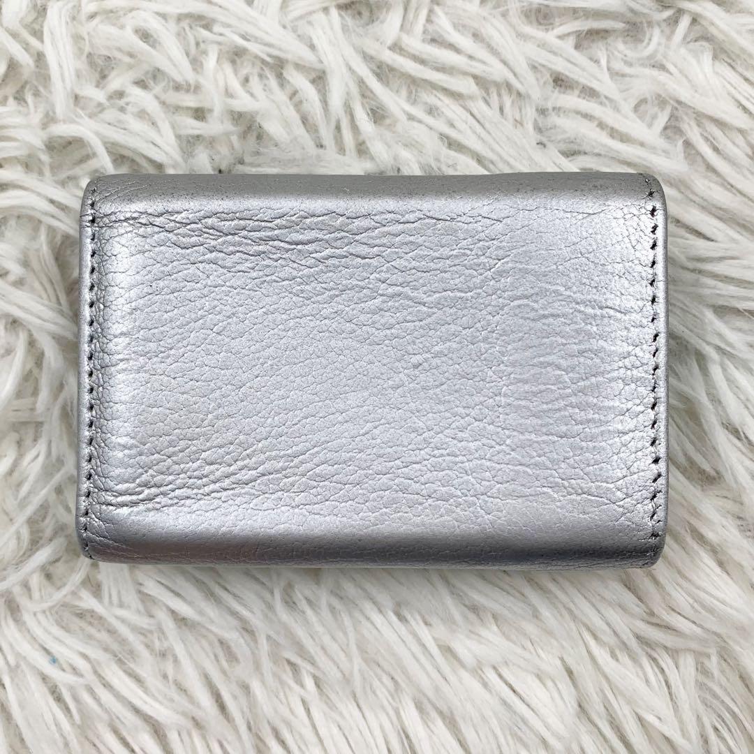 ✨美品✨】 バレンシアガ エブリデイ 三つ折り財布 シルバー - メルカリ