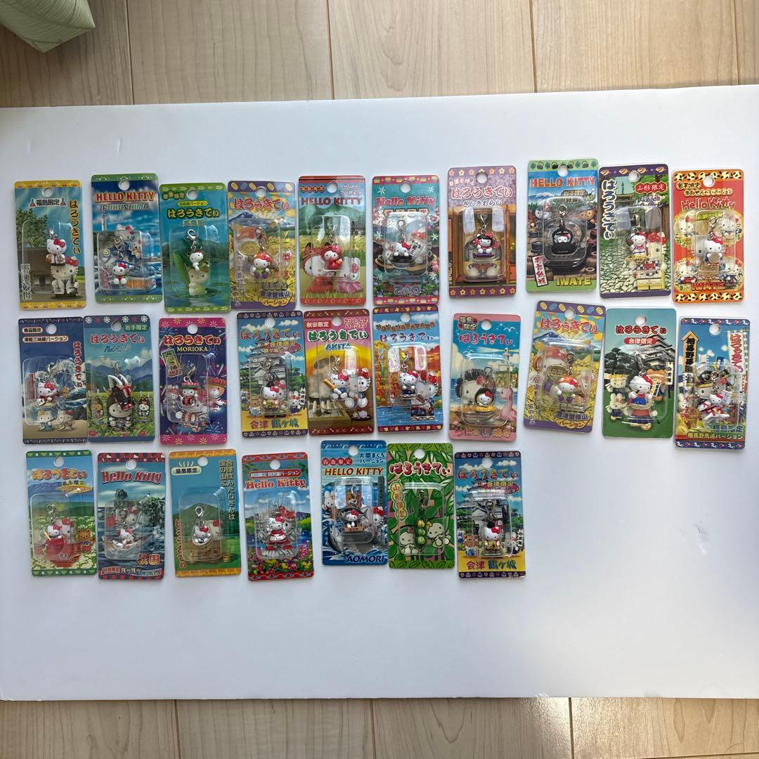 ご当地ハローキティ ストラップセット 67個