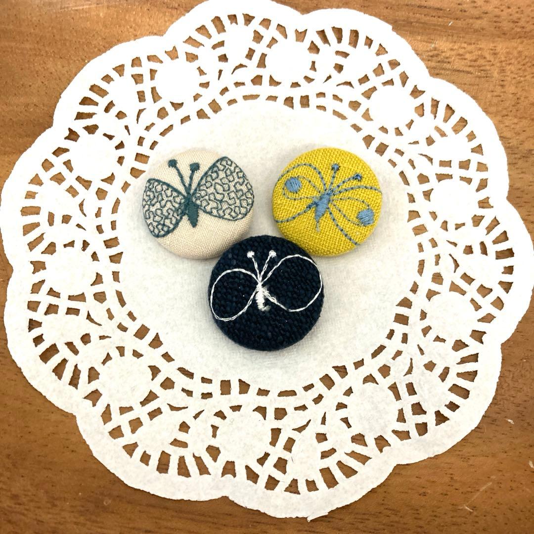 ミナペルホネン ハンドメイド ブローチ 3点セット ちょうちょ - メルカリ