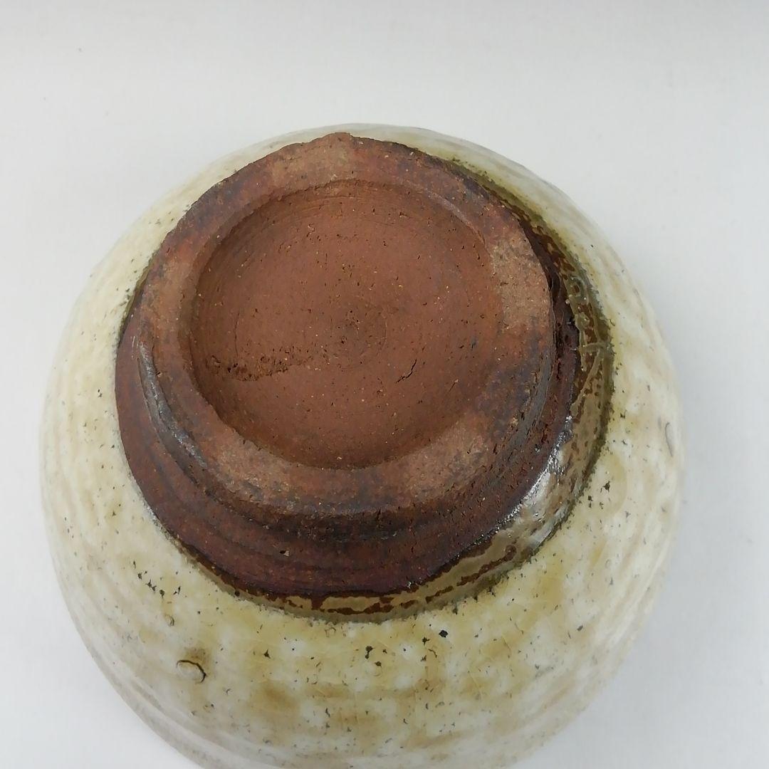 T88 茶碗 『灰釉茶碗』『有岡保行作』 共箱 抹茶碗 茶道具