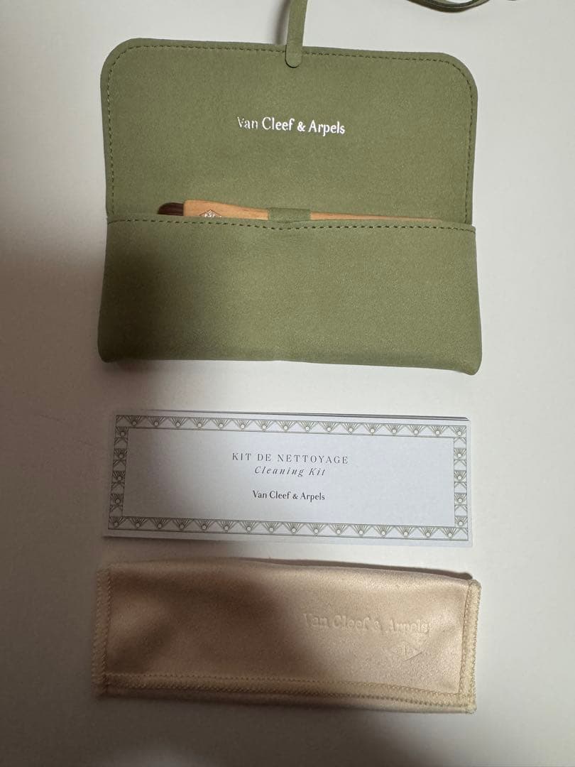 新品 ヴァンクリーフ クリーニングキット お手入れ ノベルティ VCA