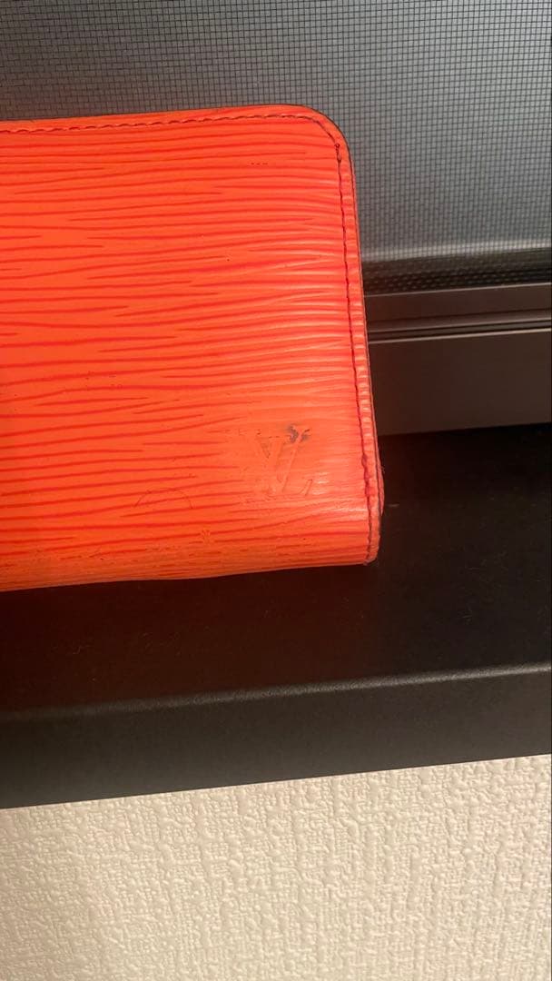ルイヴィトン エピ ジッピーパース ピモン(オレンジ) M60385