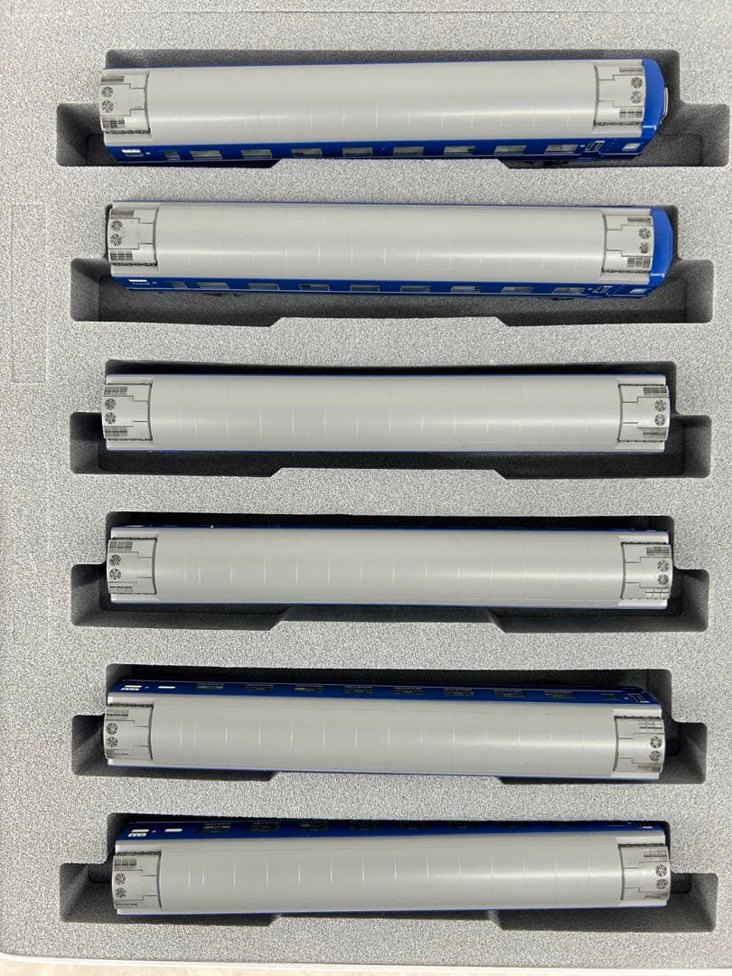 KATO 10-811.812 寝台特急「ゆうづる」6両基本、6両増結セット