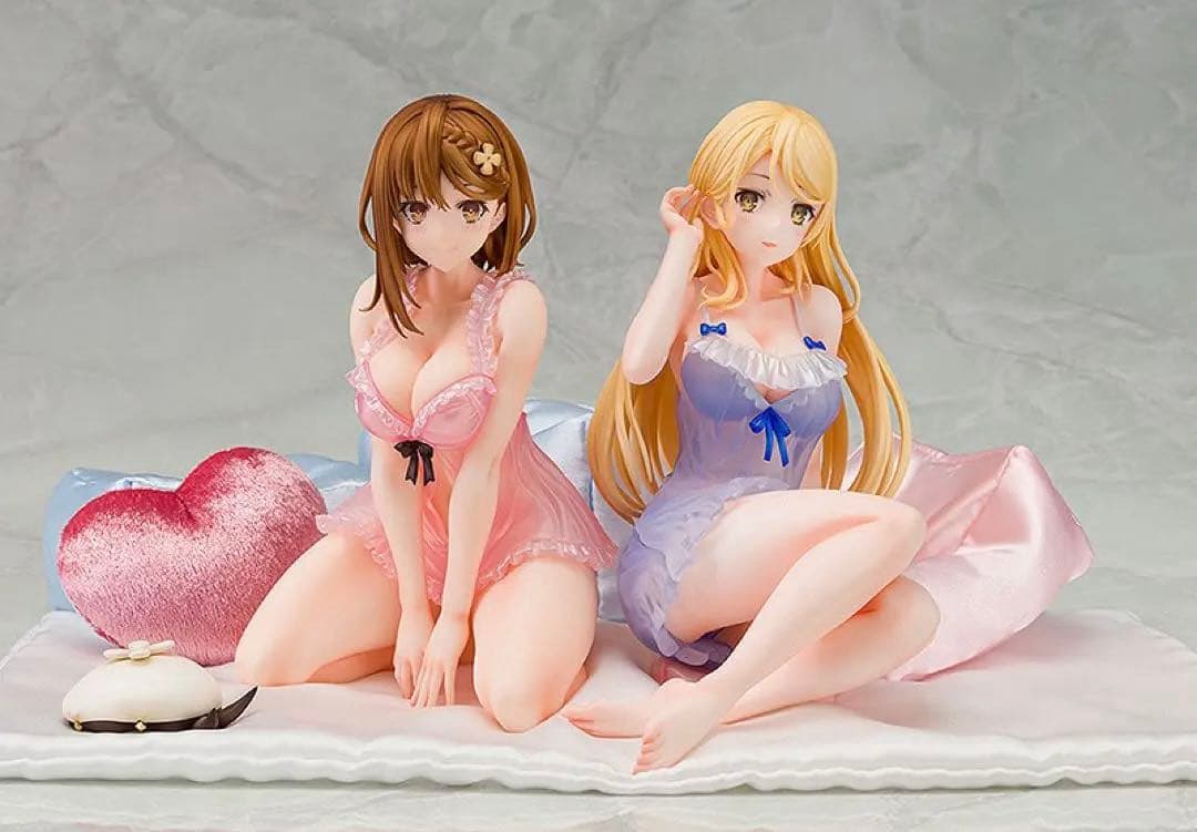 【新品未開封！】ライザのアトリエ　ライザ、クラウディア　ネグリジェver