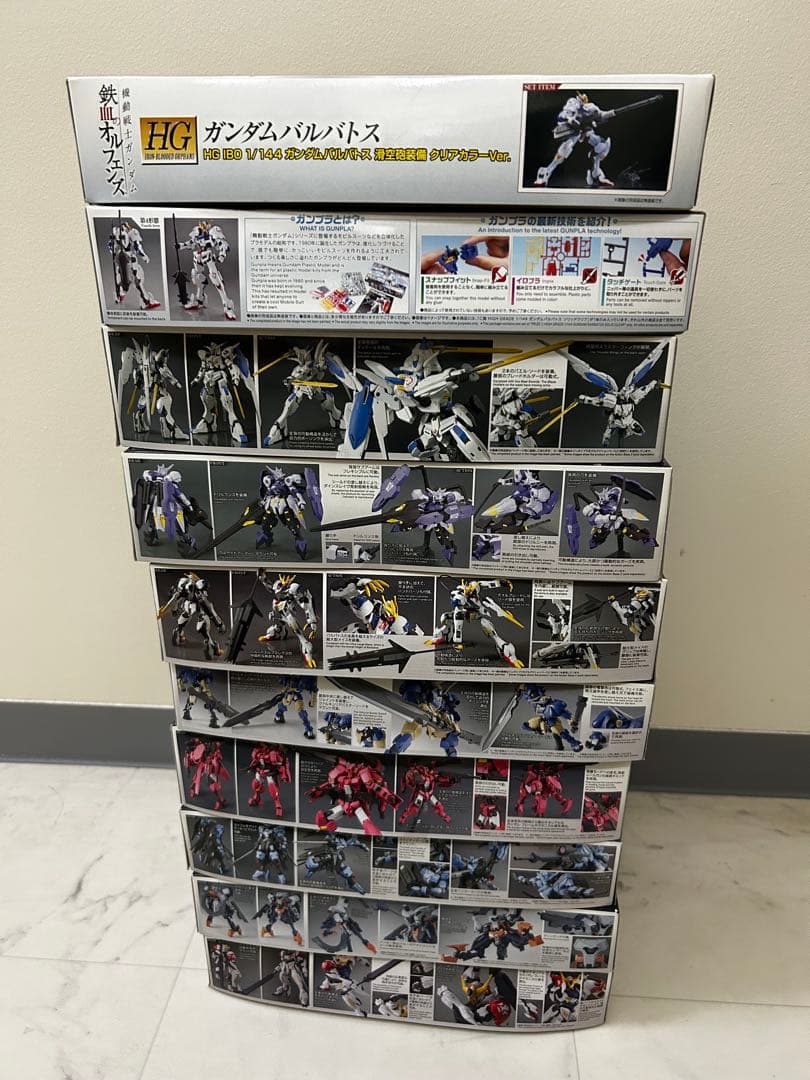 【新品・未使用】鉄血のオルフェンズ　HGシリーズ　17点＋おまけ