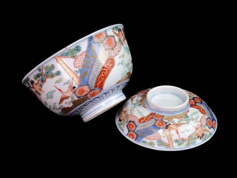 古伊万里　金襴手　雲鶴に松竹　孔雀羽に亀甲紋の図　蓋茶碗　E865AS-COf