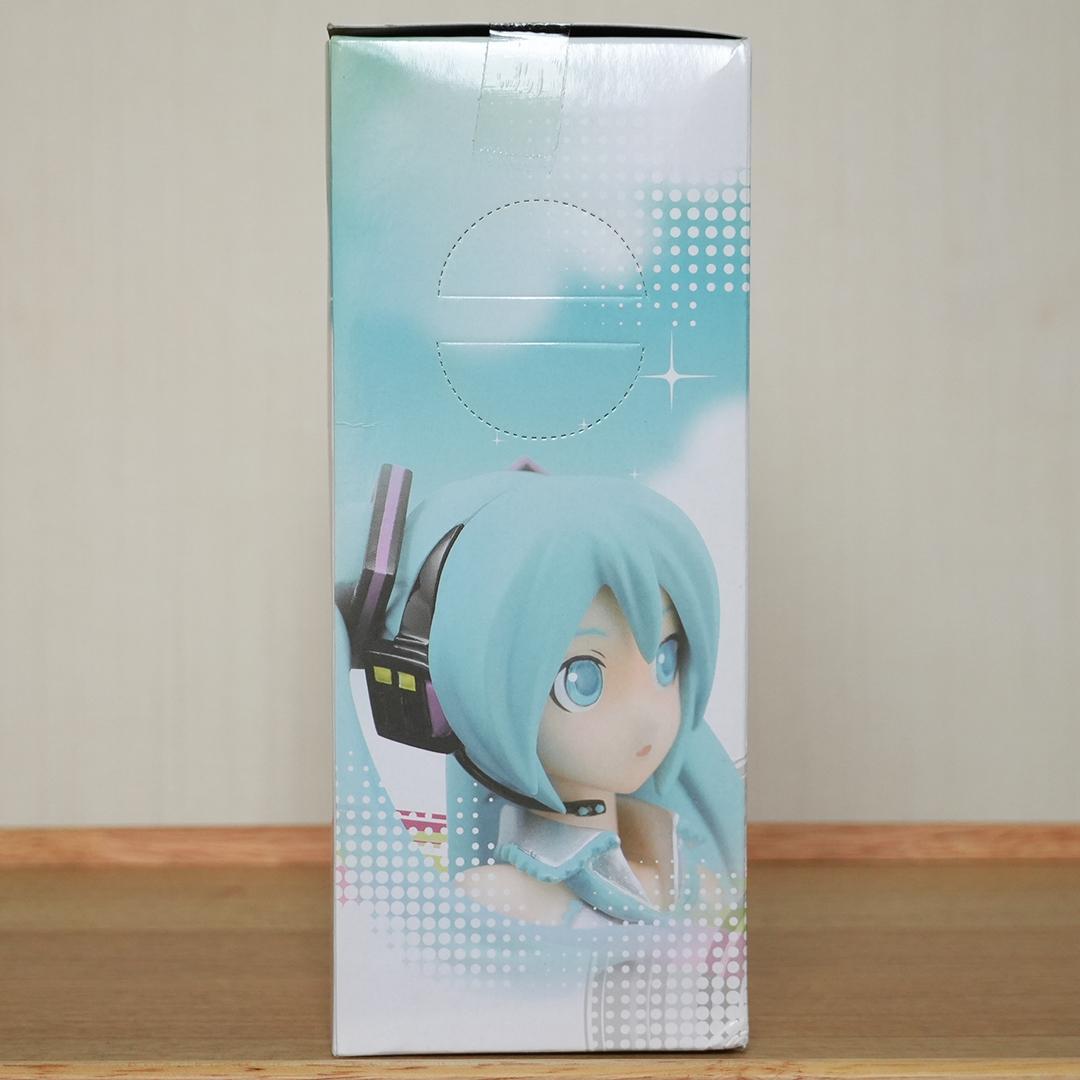 初音ミク　フィギア＆Tシャツの詰合せ