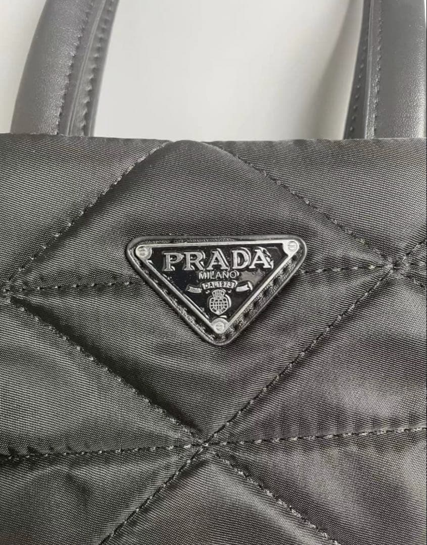 PRADAプラダ　ショルダーバッグ ノベルティ