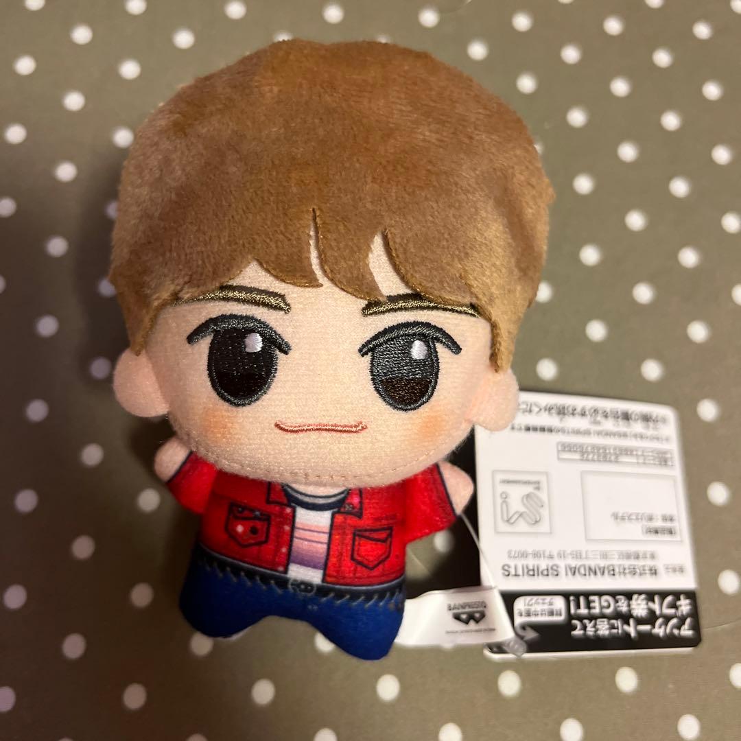 ウンソクさん ソンヨンドリ アクスタ メンバーがデザイン