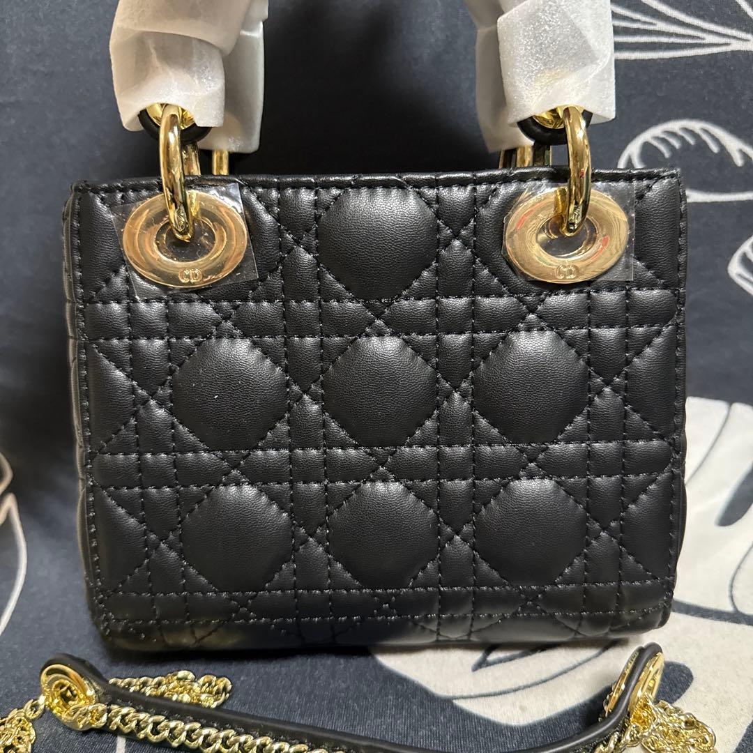 ブラック キルティング ハンドバッグ