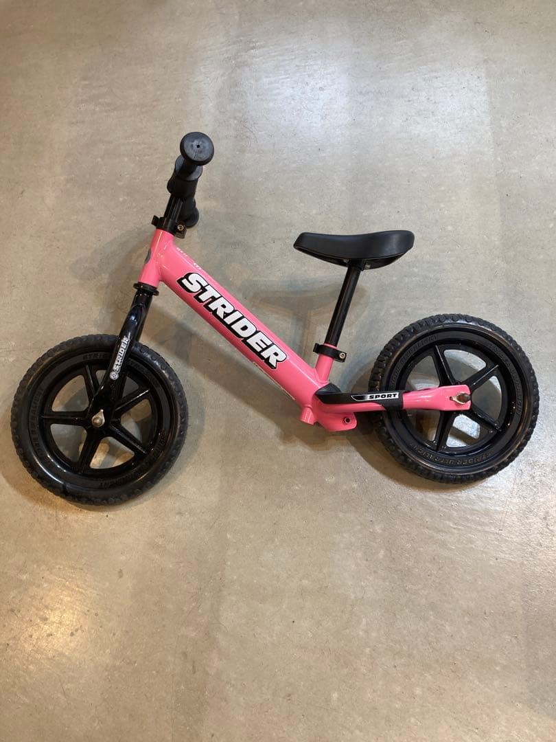 STRIDER ストライダー（ピンク）