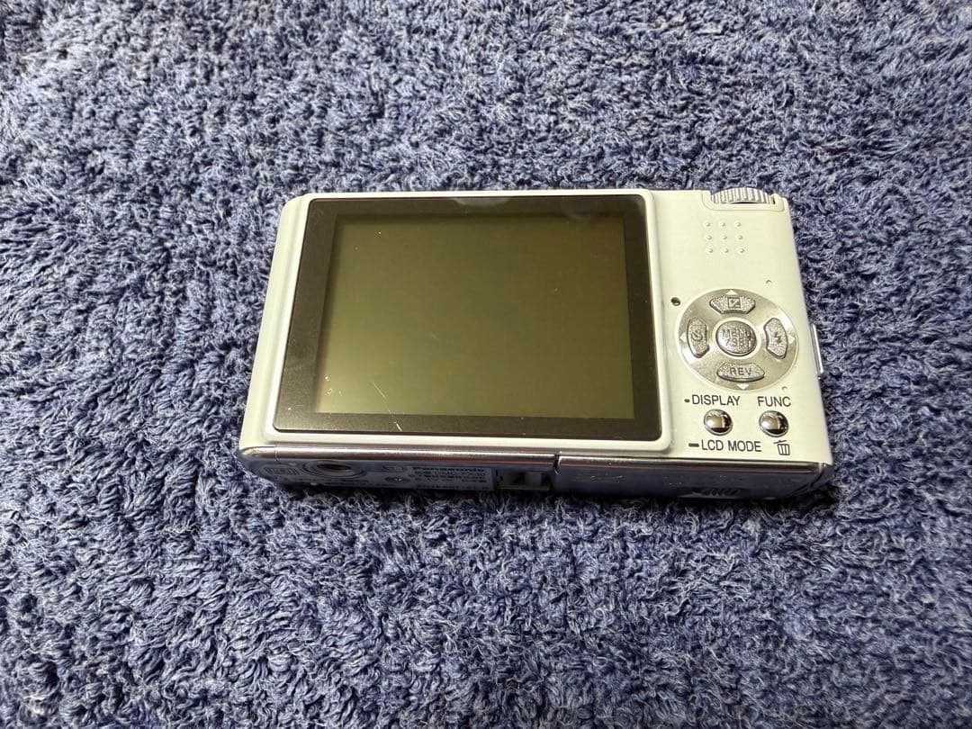 シ*」様 希少！浜崎あゆみ x kitty x LUMIX デジカメ