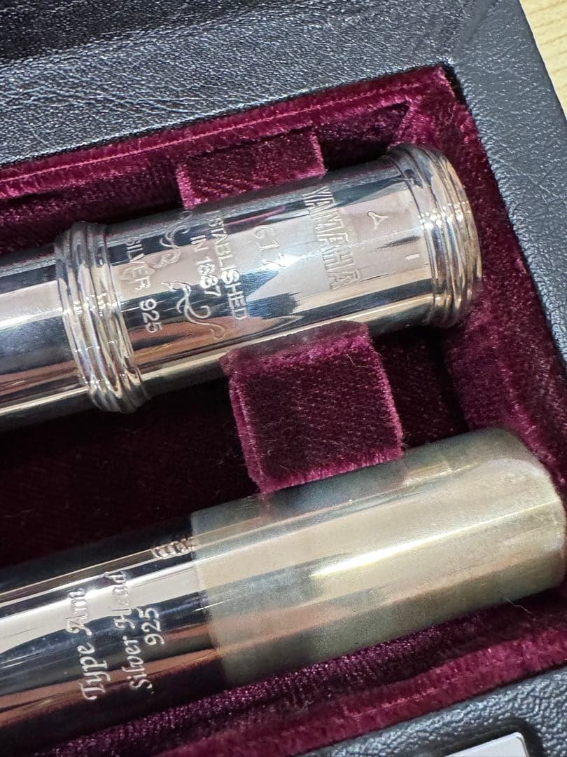 Ｏシルバー フルート本体 ハードケース付き