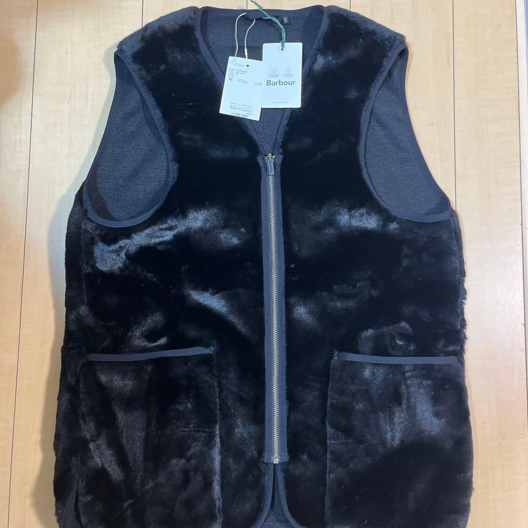 Barbour ブラック ファーベスト