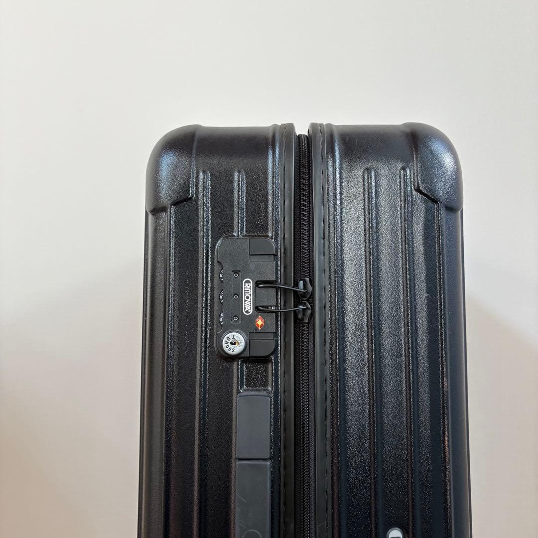 美品 RIMOWA SALSA 63L 4輪 キャリーケース マットブラック 黒 - メルカリ