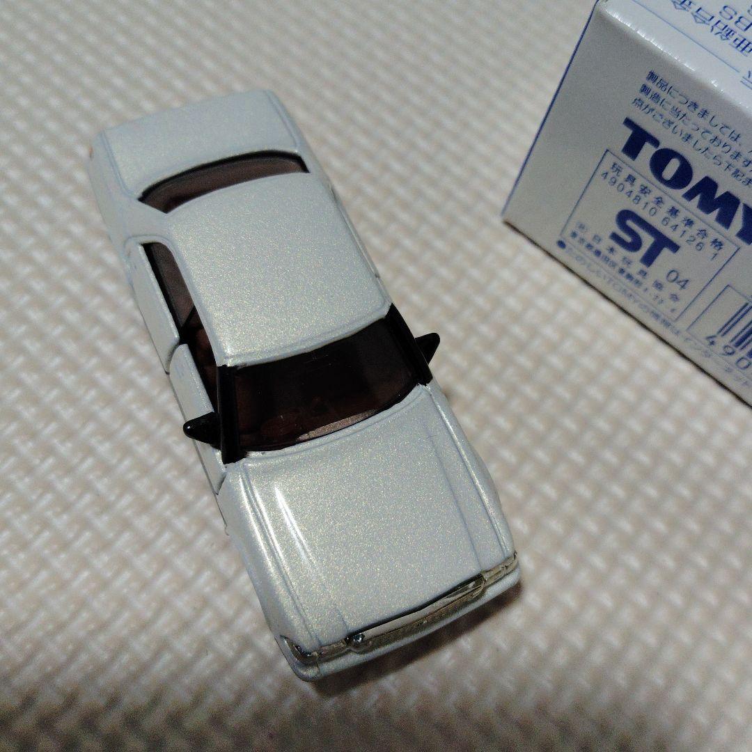 トミカ　クラウン
