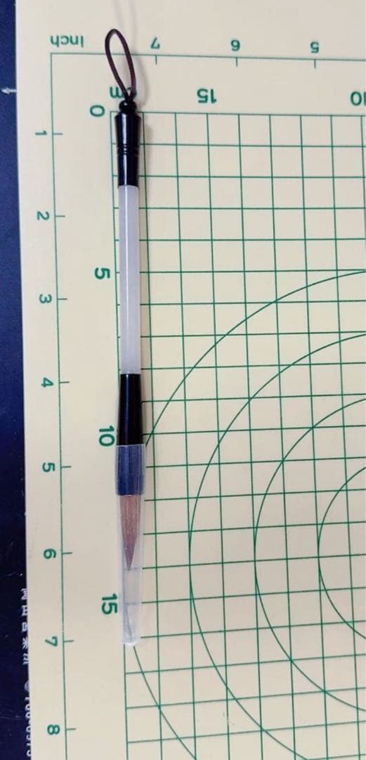 R2-2327天然本翡翠《本物保証》 筆 翡翠　一点物 魔除け