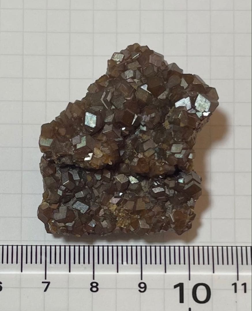 奈良県 川迫鉱山 レインボーガーネット 群晶 約33g