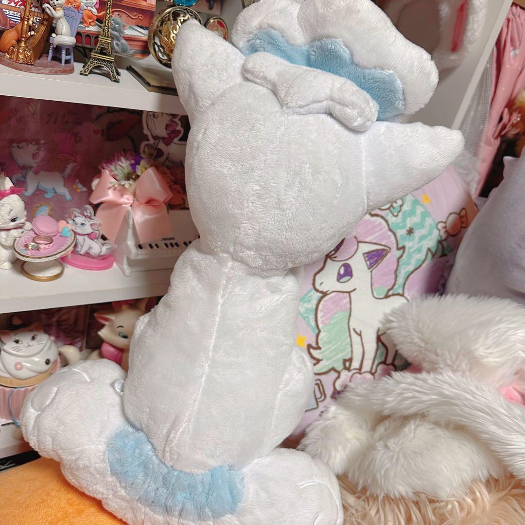 ポケモン 等身大 アローラロコン/シロン - メルカリ