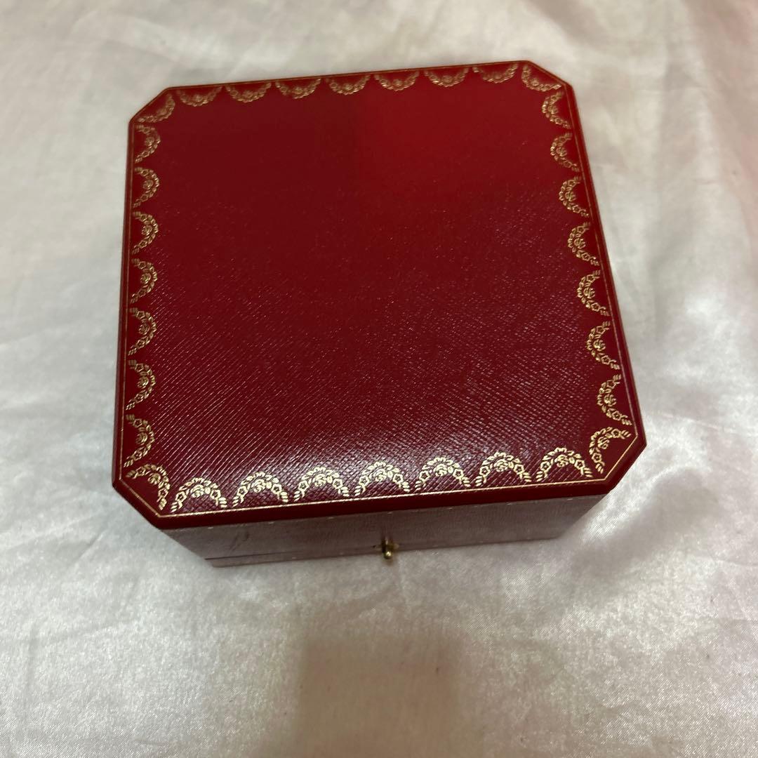 Cartier カルティエブレスレットアクセサリーケース空箱