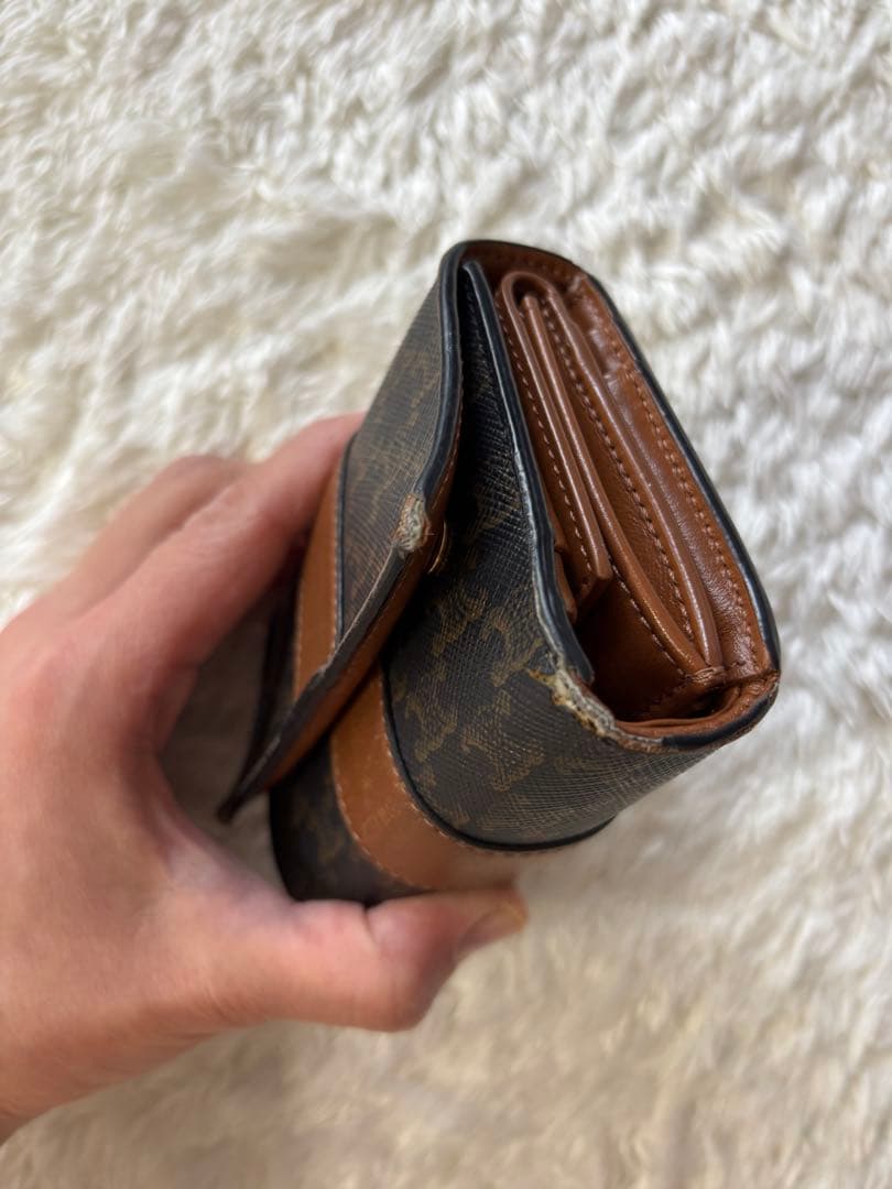 CELINE 三つ折り財布 ダークブラウン - メルカリ