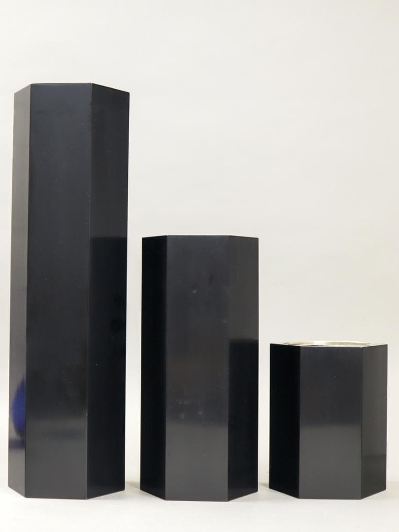 山口作介 艶消黒塗 六角寄三重 花生け 華道具 共箱