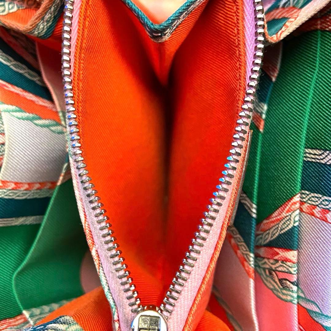 希少 エルメス アザップシルクイン コンパクトラウンドジップ ローブデュソワール