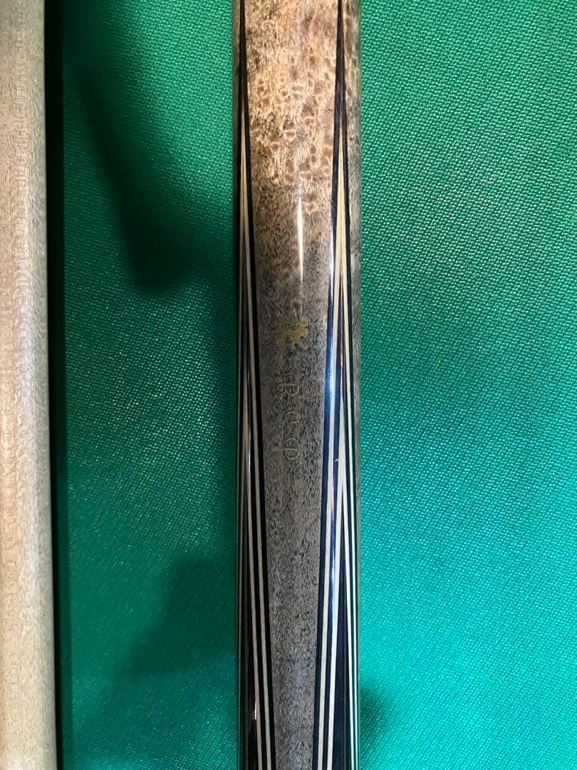 ビリヤードキュー アダム2本ルカシー1本