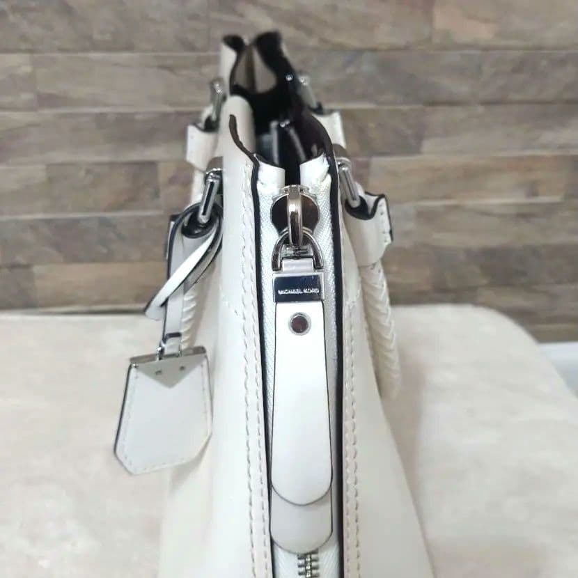 MICHEAL KORS　ブレイクリー　サッチェル　2WAY　ショルダーバッグ