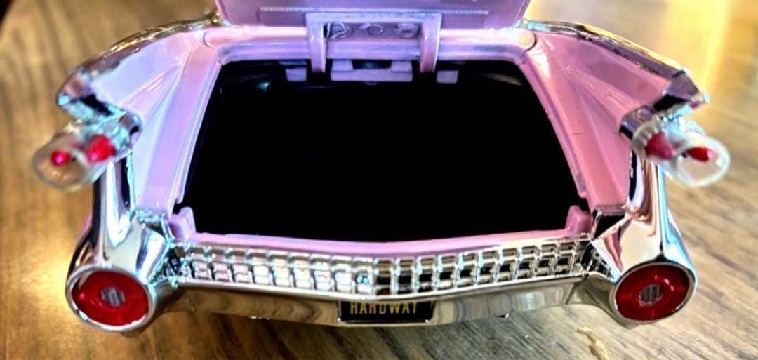 廃盤Jada Toys 1/24 1959 Cadillac ピンクキャデラック