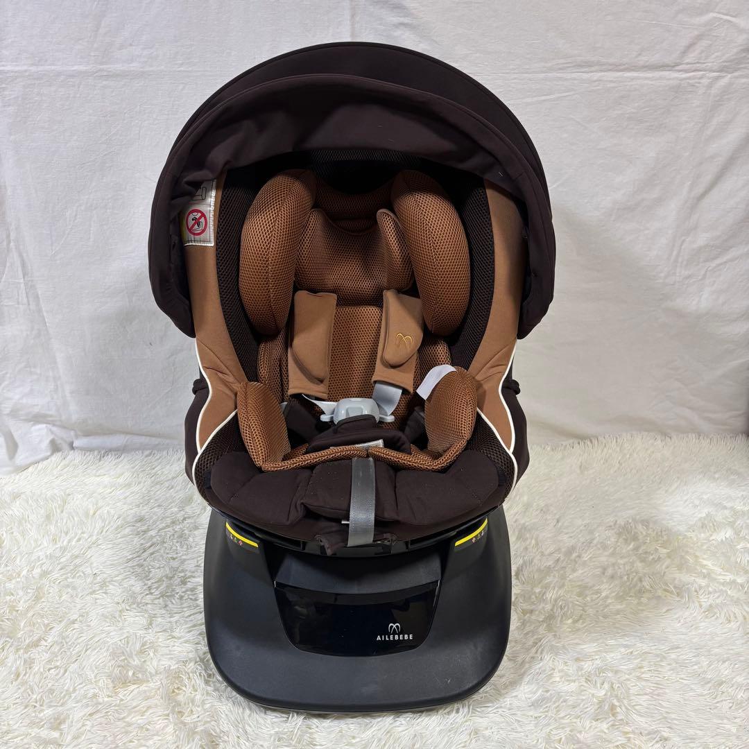 美品　AILEBEBE エールべべ クルットNT2 プラウド チャイルドシート
