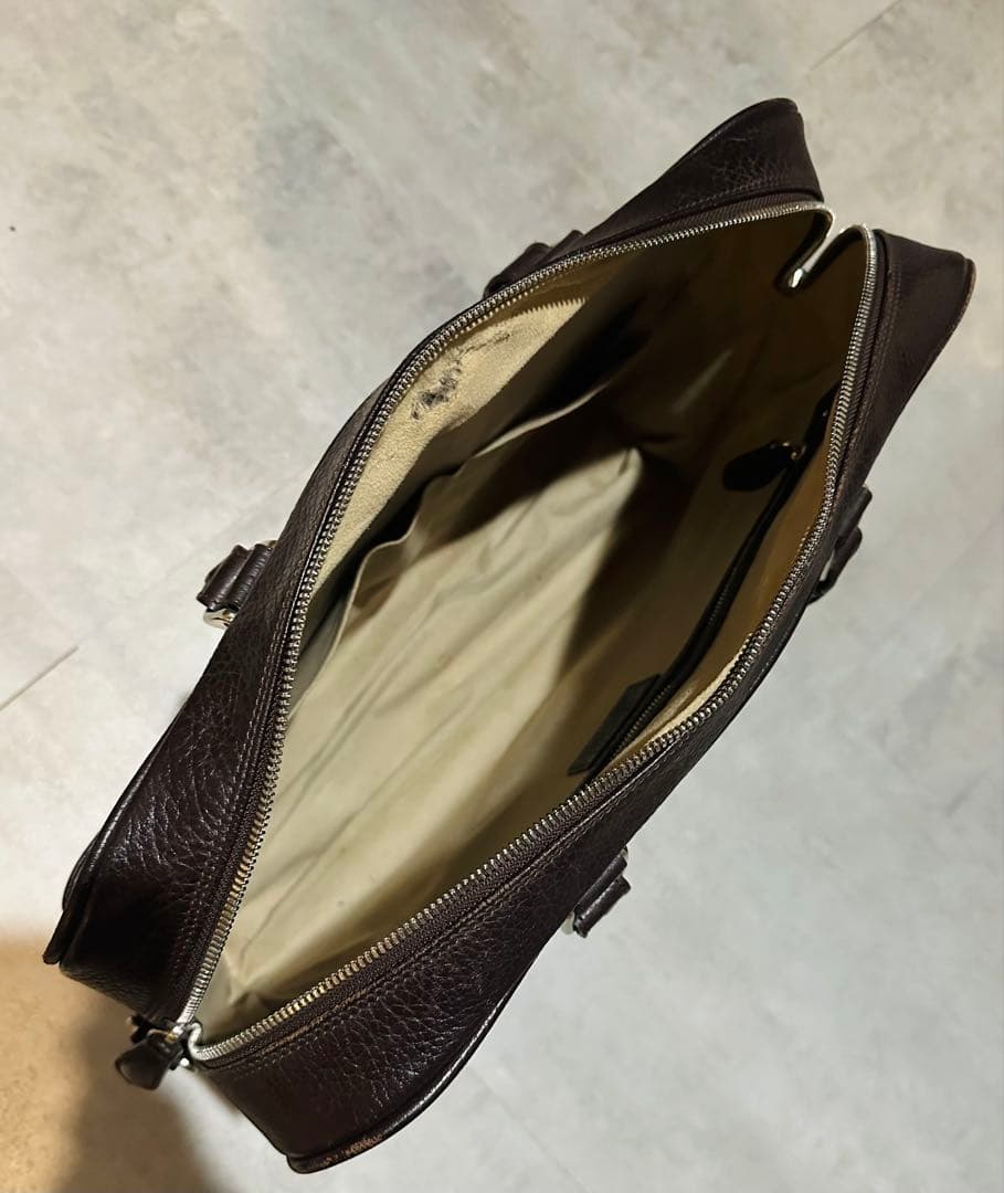 the warmthcrafts-manufacture シボ革ブリーフケース