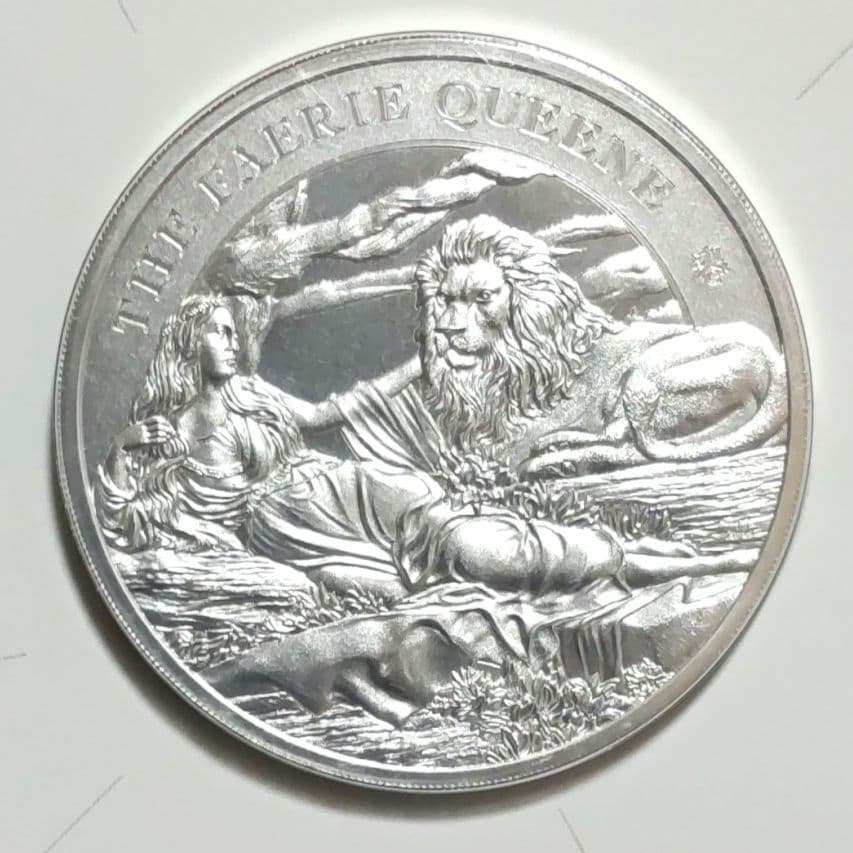 2024年 ウナとライオン 妖精の女王 1オンス銀貨 純銀 ブリスターパック入り