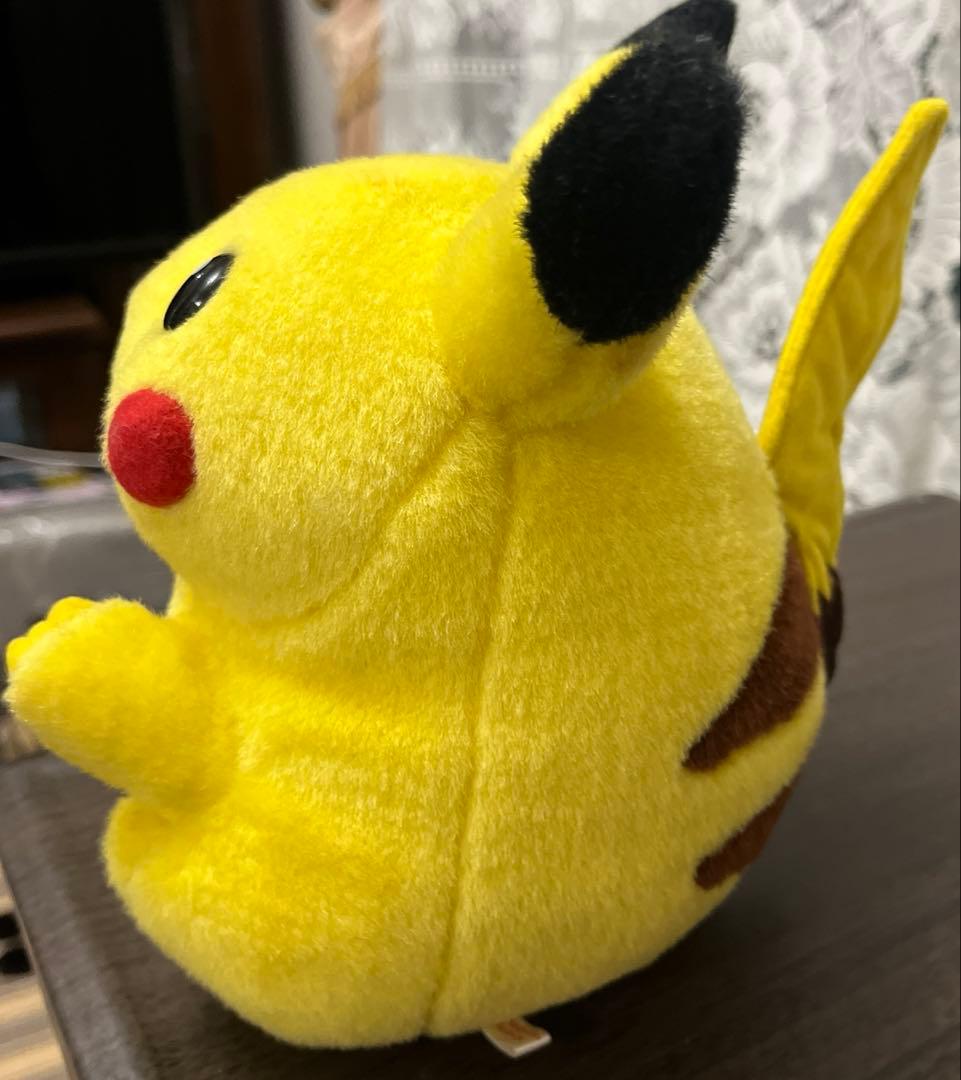 初代ピカチュウぬいぐるみTOMY