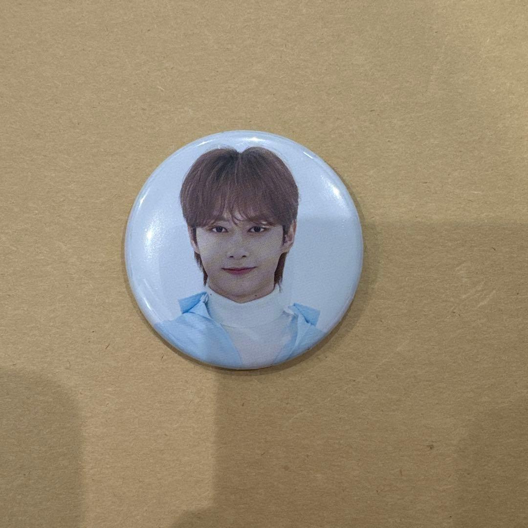 SEVENTEEN セブチ JUN ジュン 缶バッジ カフェ - メルカリ