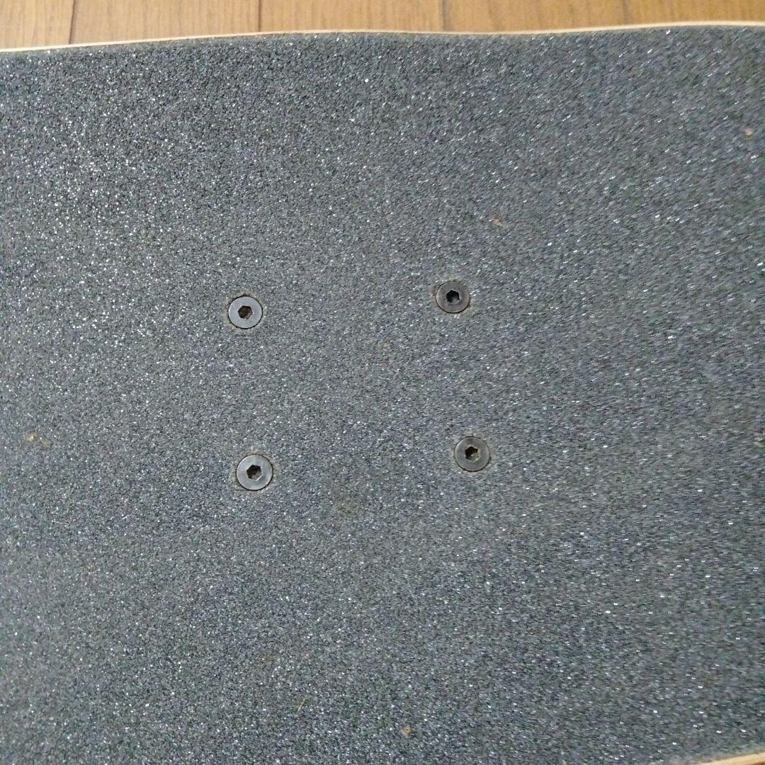 サンダートラック付き　スケートボード　コンプリート